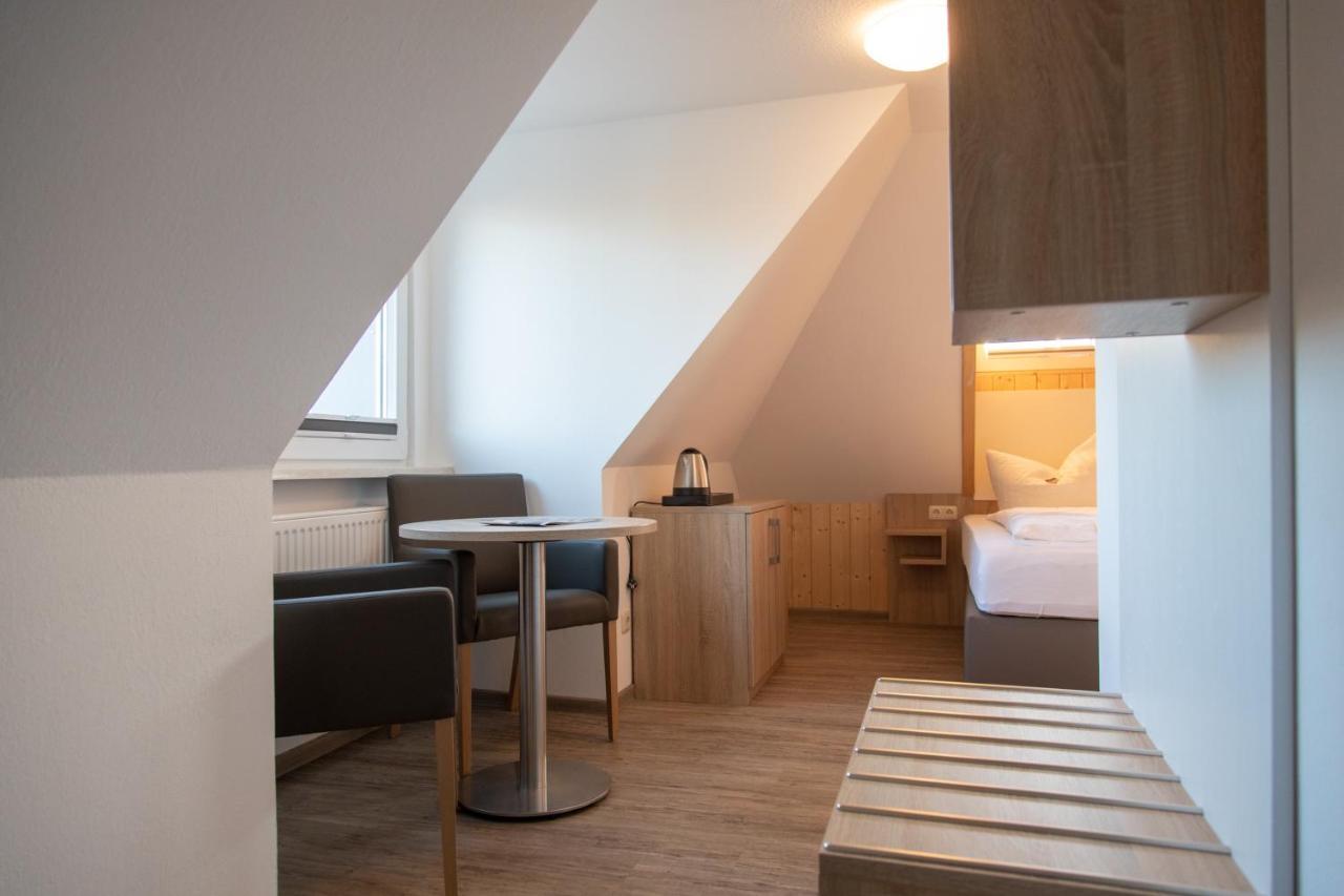 Heeren'S Hotel Garni 贝塞尔 外观 照片