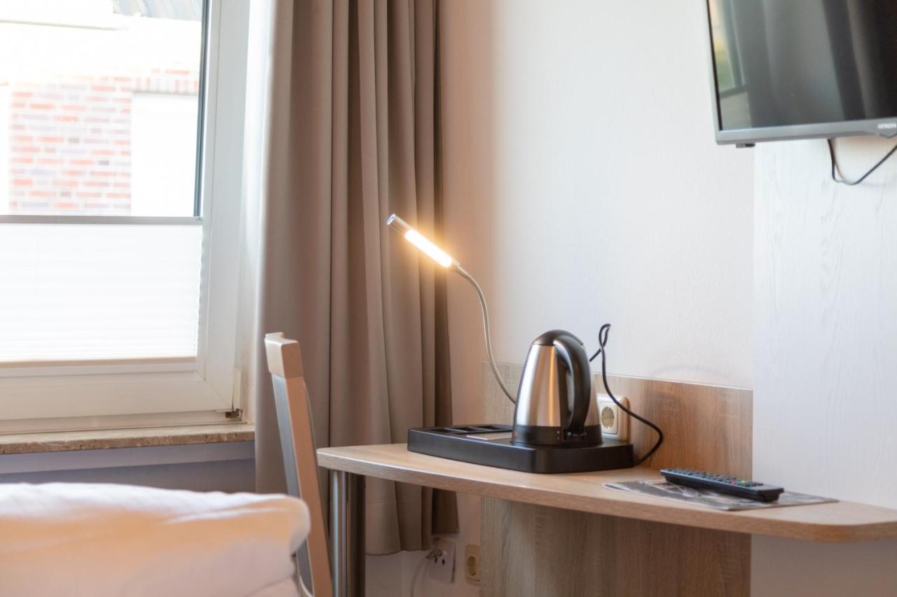 Heeren'S Hotel Garni 贝塞尔 外观 照片